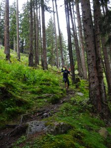 Über Wurzeln, Stock und Stein auf dem Pitztal-Trail