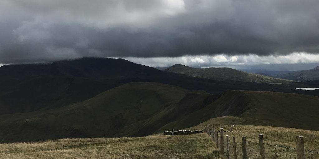 Snowdon in den Wolken