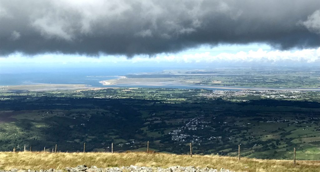 Moel Eilio: Blick auf Caernafon