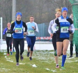 Stefanie beim Stadioncross.