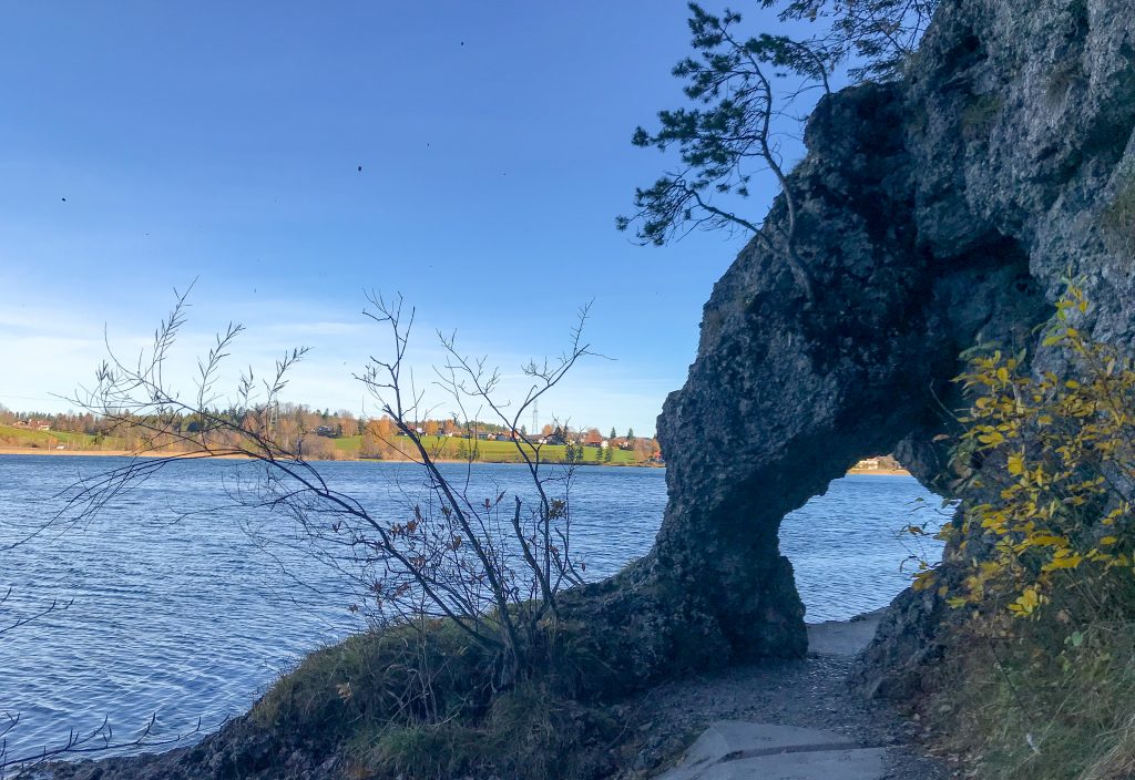 Felsenloch am Weißensee