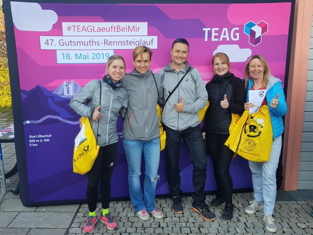 Abholung der Startunterlagen beim Rennsteiglauf